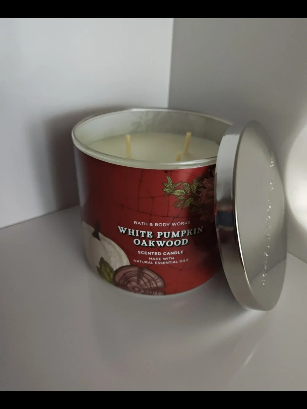 Bath & Body Works White Pumpkin Oakwood 3-Wick Candle - New